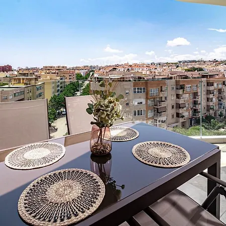 Inf4.6p - Spacious In Apartment