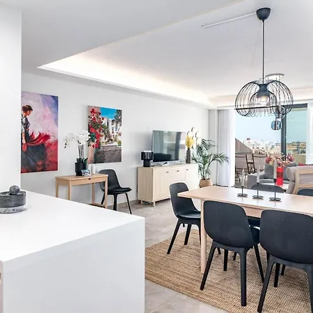 Inf4.6p - Spacious In Apartment *