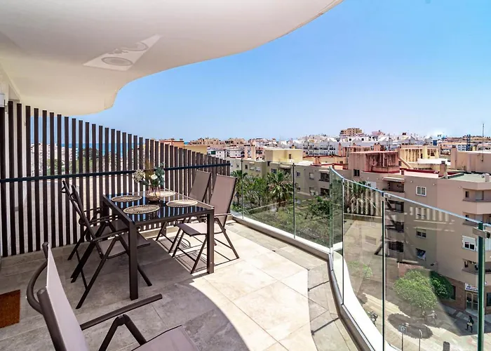 Inf4.6p - Spacious In Apartment Estepona
