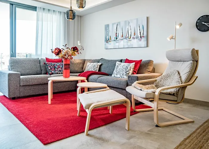 Apartment Inf4.6p - Spacious In Estepona