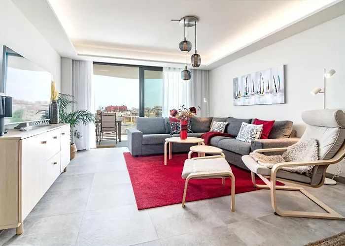 Inf4.6p - Spacious In Apartment Estepona