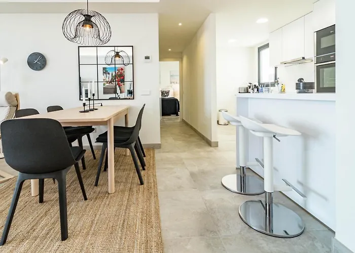 Inf4.6p - Spacious In * Estepona