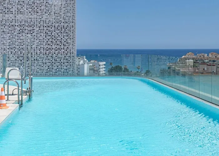 Inf4.6p - Spacious In * Estepona