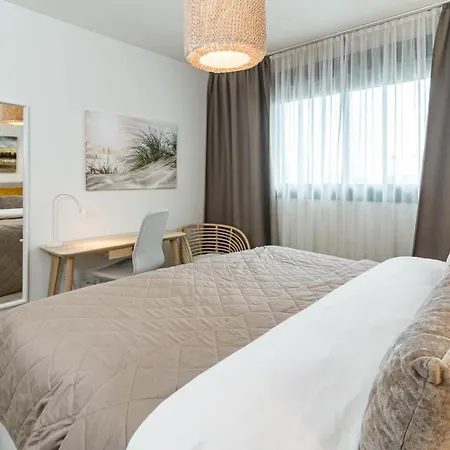 Inf46p - Spacious In Apartamento *