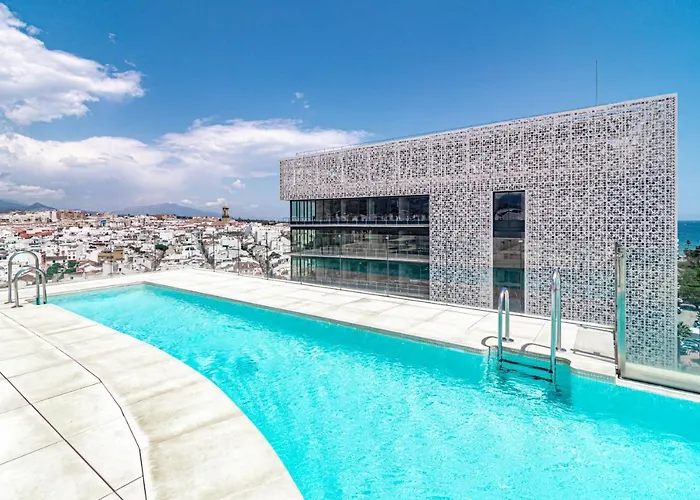 Inf4.6p - Spacious In אסטפונה