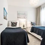 Inf4.6p - Spacious In